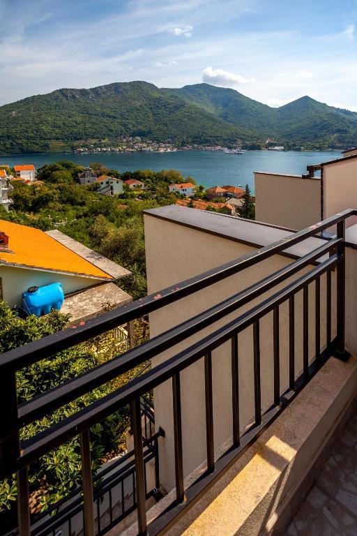 Villa Maria Apartments Kamenari Cameră foto